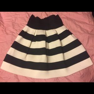 XS-Small Girls from Savoy skirt from Anthropology