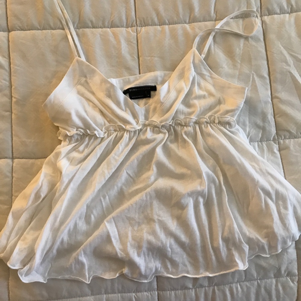 🎀BCBG White spaghetti strap top