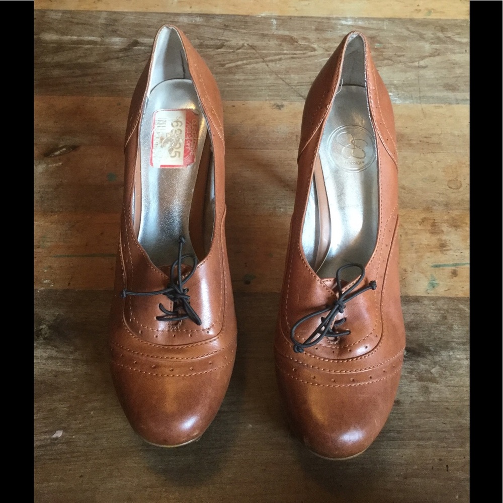 Jessica Simpson Platform Oxford Heels