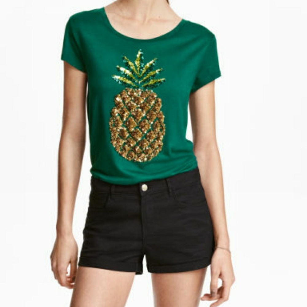 Green sequin pineapple tshirt