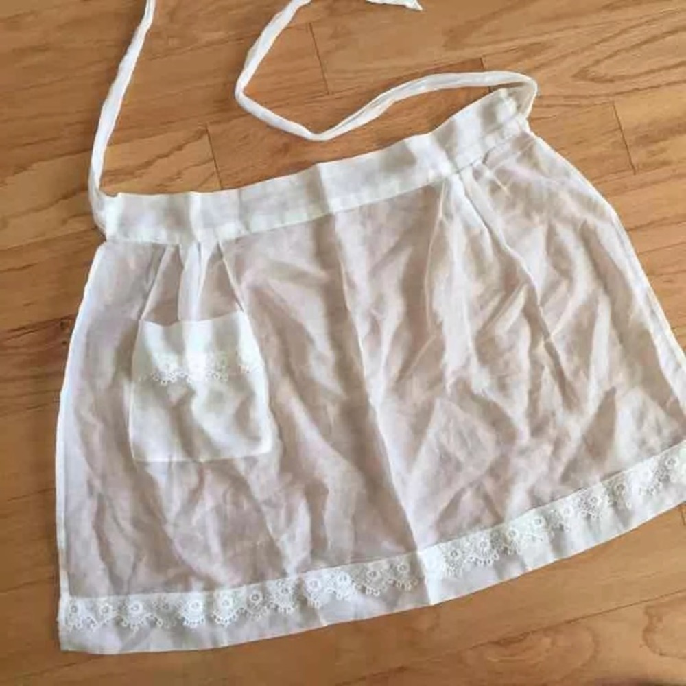 Apron
