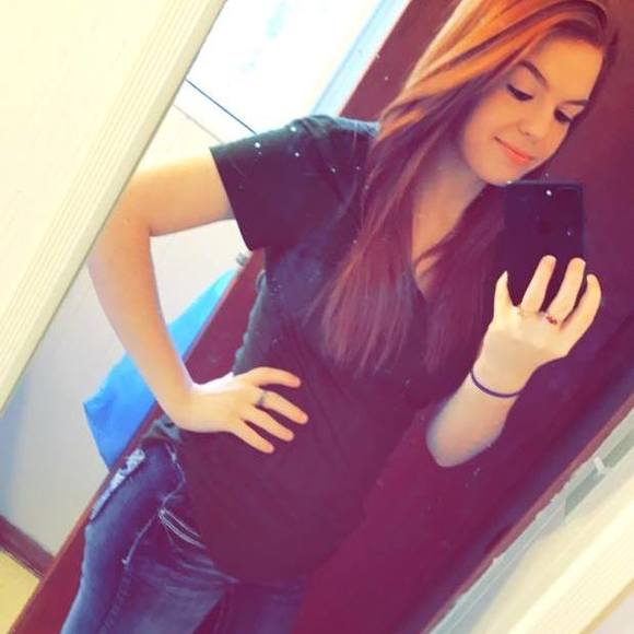 Meet your Posher, Elizabeth - Picture 1 of 1