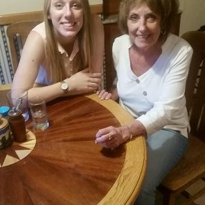 Meet your Posher, Cheri