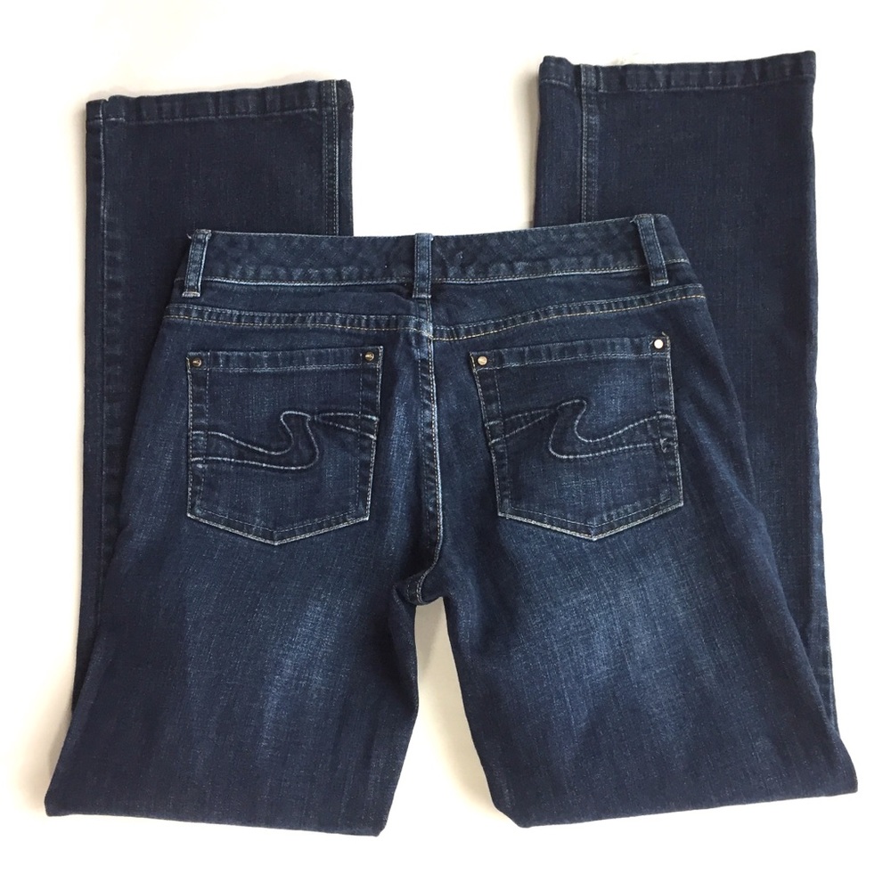 ⬇️$55White House Black Market Blanc BootCut Jean 2