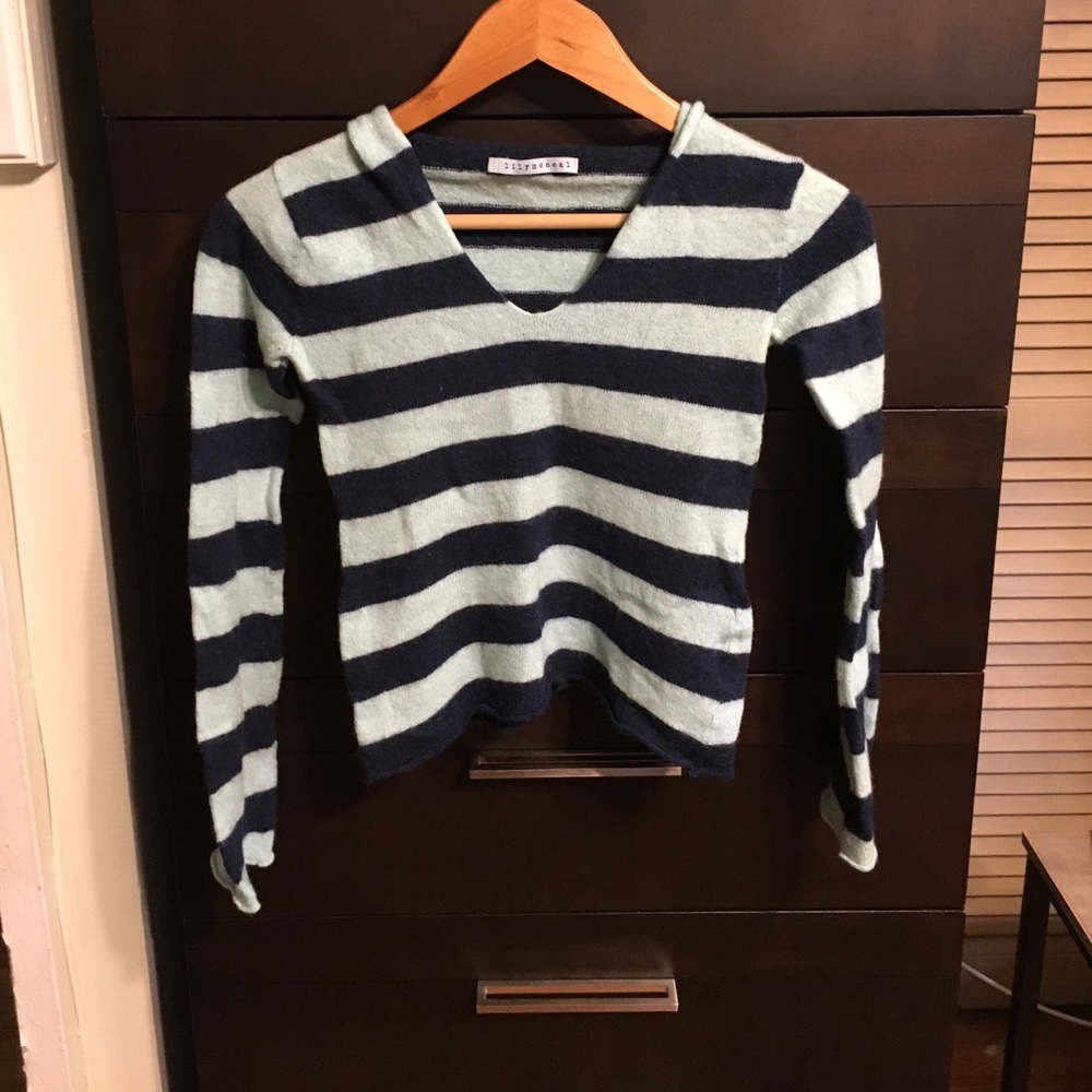 100% Merino Wool hooded sweater