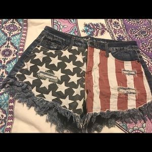 Patriotic high rise shorts
