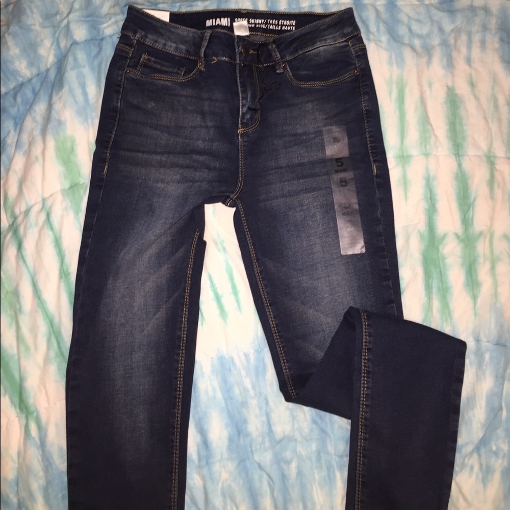 Size 5 Miami jeggings NWT