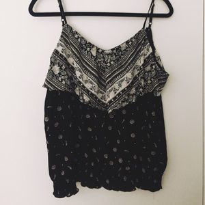 Spaghetti strap black w pattern top.