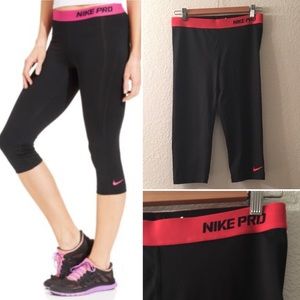 NIKE Pro training capris dri-fit black&red size M