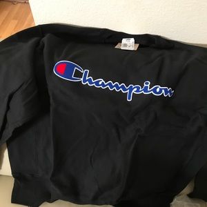 CHAMPION brand pullover sweatshirt