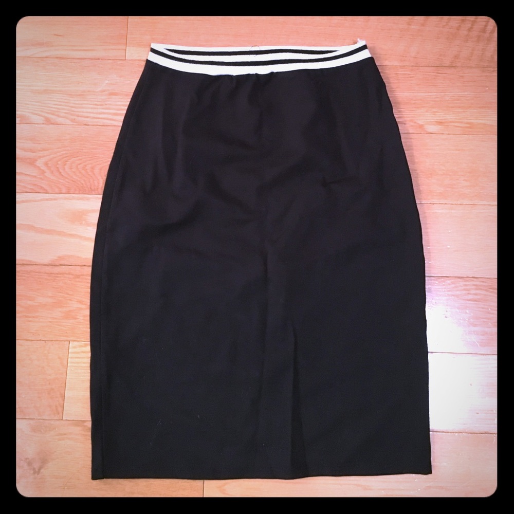 Black pencil skirt