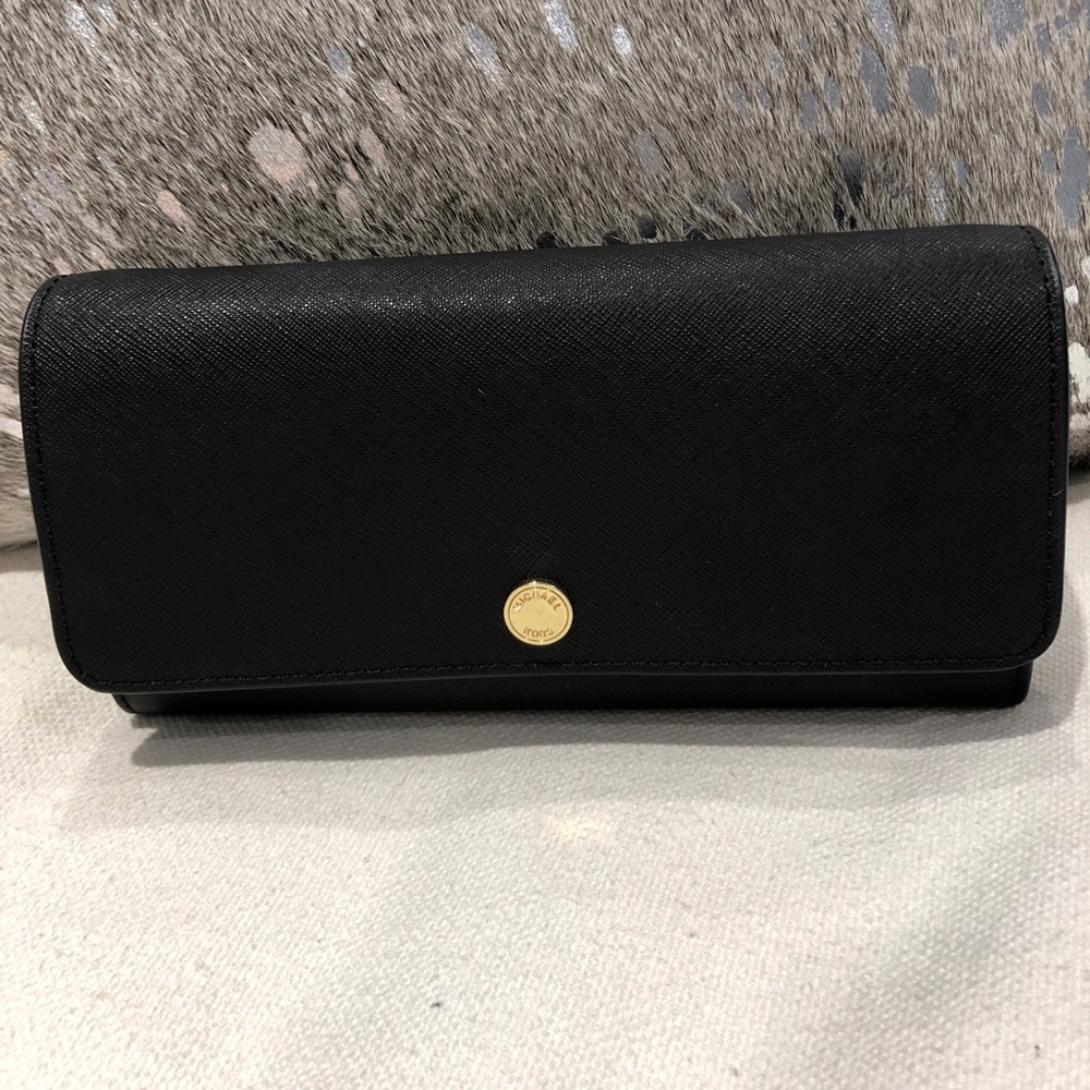 Michael Kors clutch