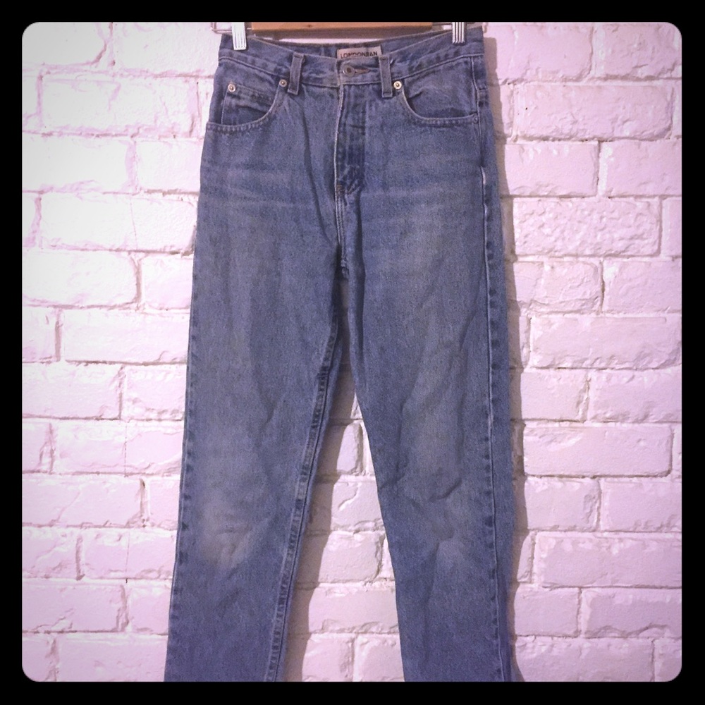 High waist mom jeans
