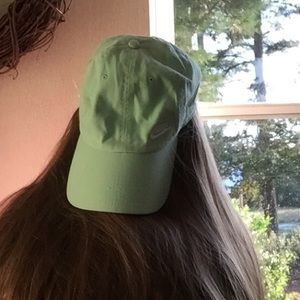 Meet your Posher, Hallie