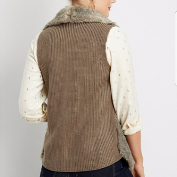 faux fur vest - Picture 4 of 4
