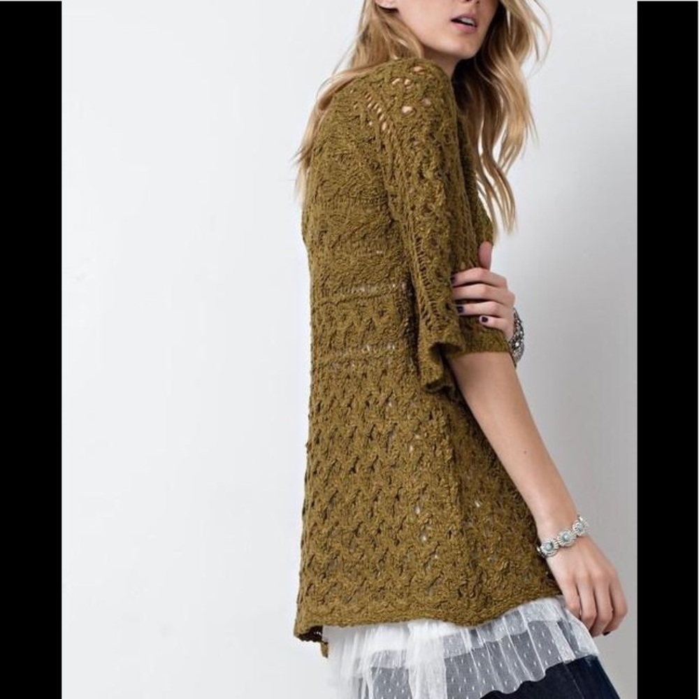 Oversized Light Knit Sweater In Light Olive - Picture 4 of 4