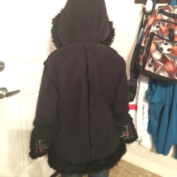 Winter coat - Picture 2 of 3