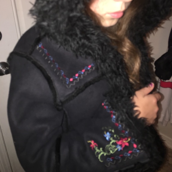 Winter coat - Picture 3 of 3