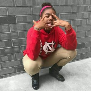 Meet your Posher, Kamonie