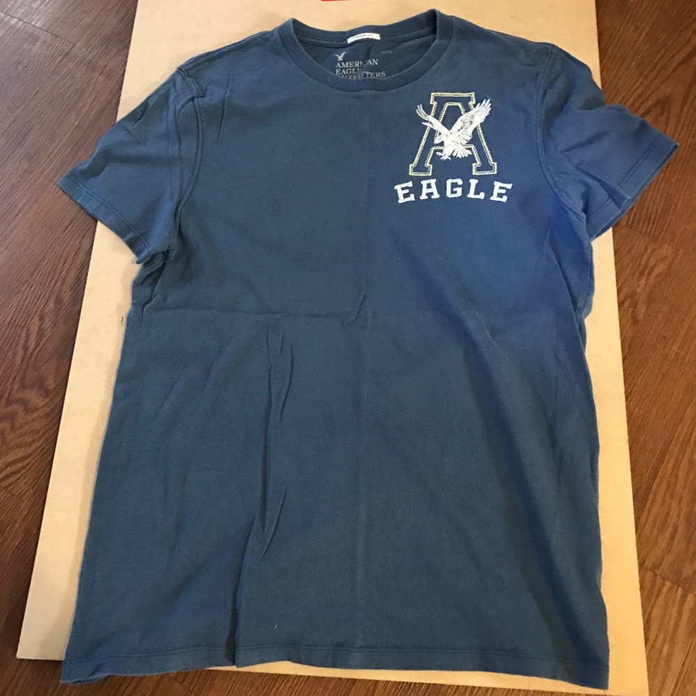 American Eagle Vintage Fit T-Shirt.