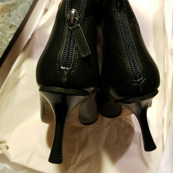 Jimmy Choo London knee high boots in fab green! - Picture 7 of 8