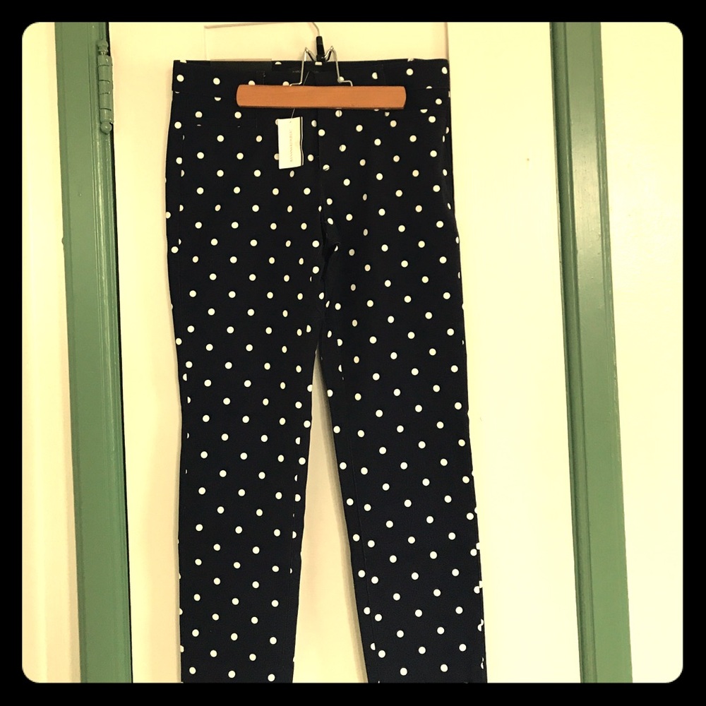 Banana Republic navy polka dot sloan capri pant