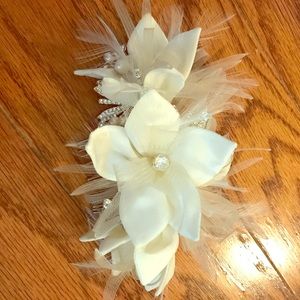 Bridal hair comb