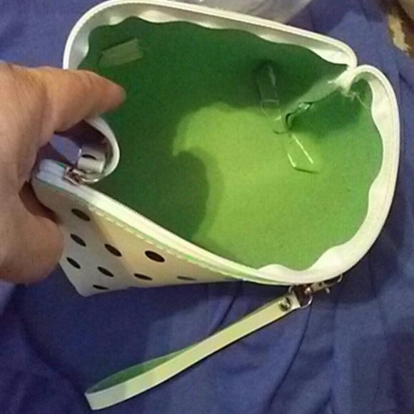 Wristlet - Picture 3 of 3