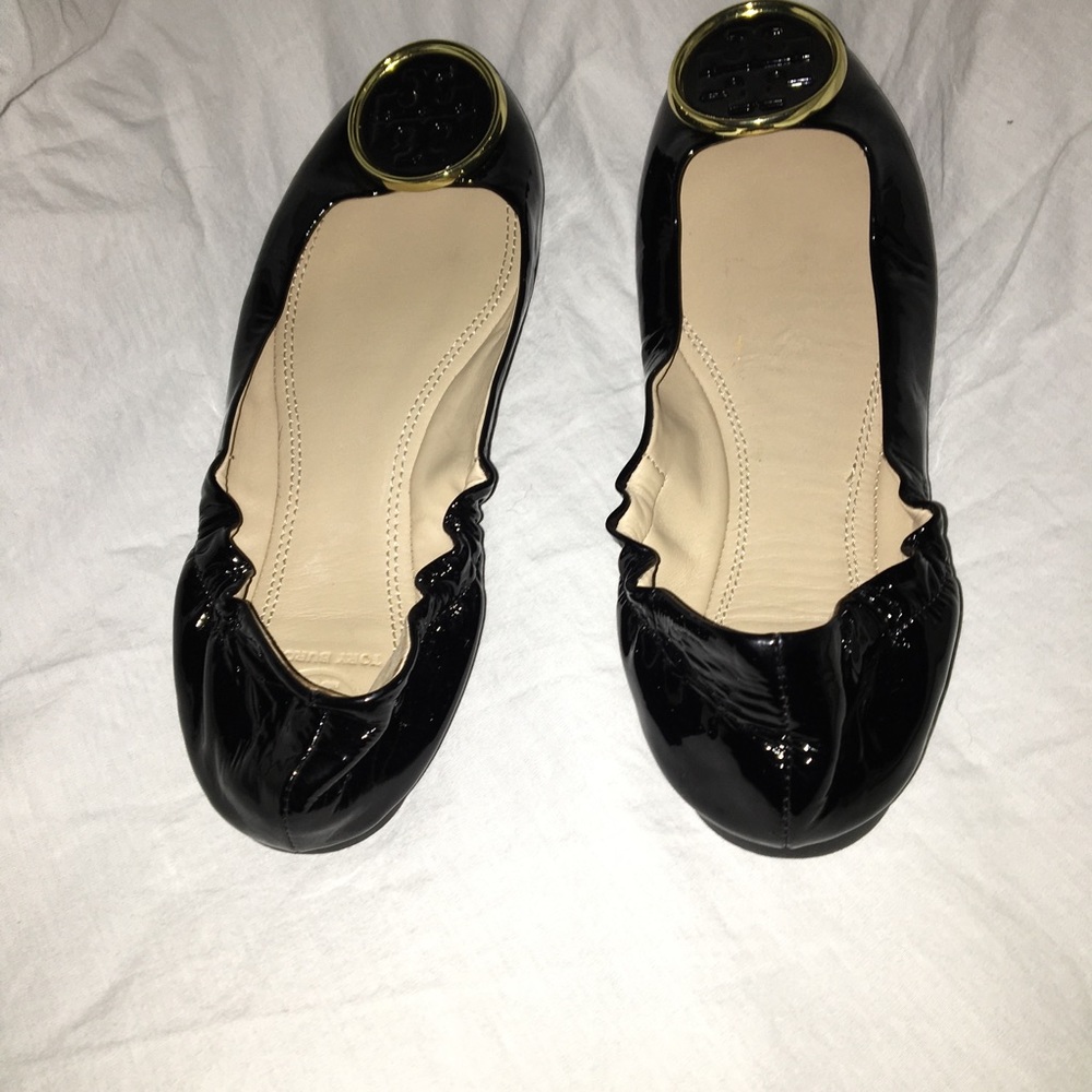 Tory Ballet flays - Picture 2 of 4