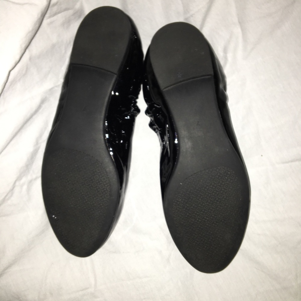 Tory Ballet flays - Picture 3 of 4