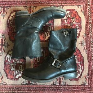 Frye Veronica slouch short moto boots