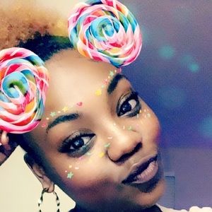 Meet your Posher, Amber