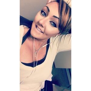 Meet your Posher, Kerri