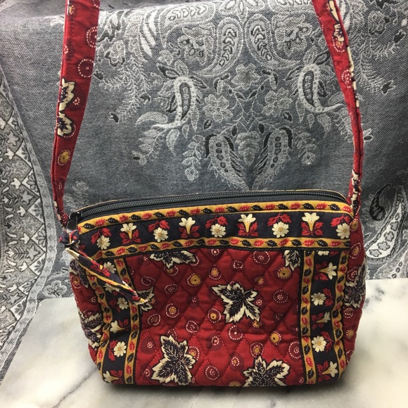 VINTAGE:: Red Floral Vera Bradley bag - Picture 5 of 5