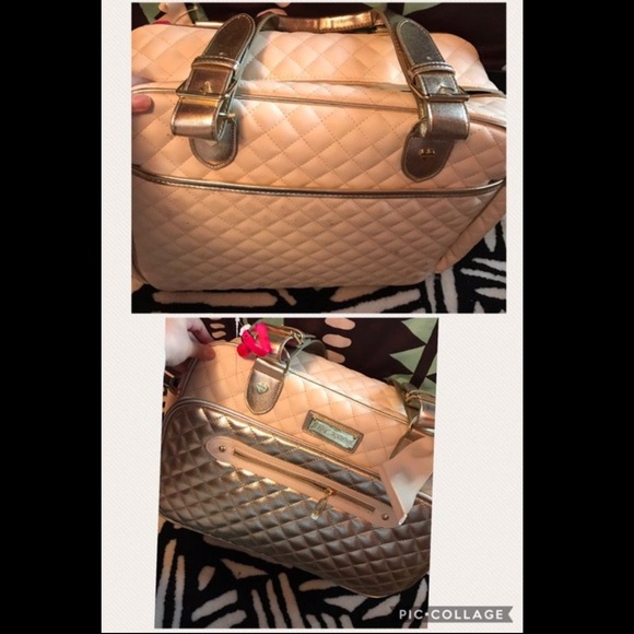 Betsey Johnson Diaper Bag - Picture 1 of 4