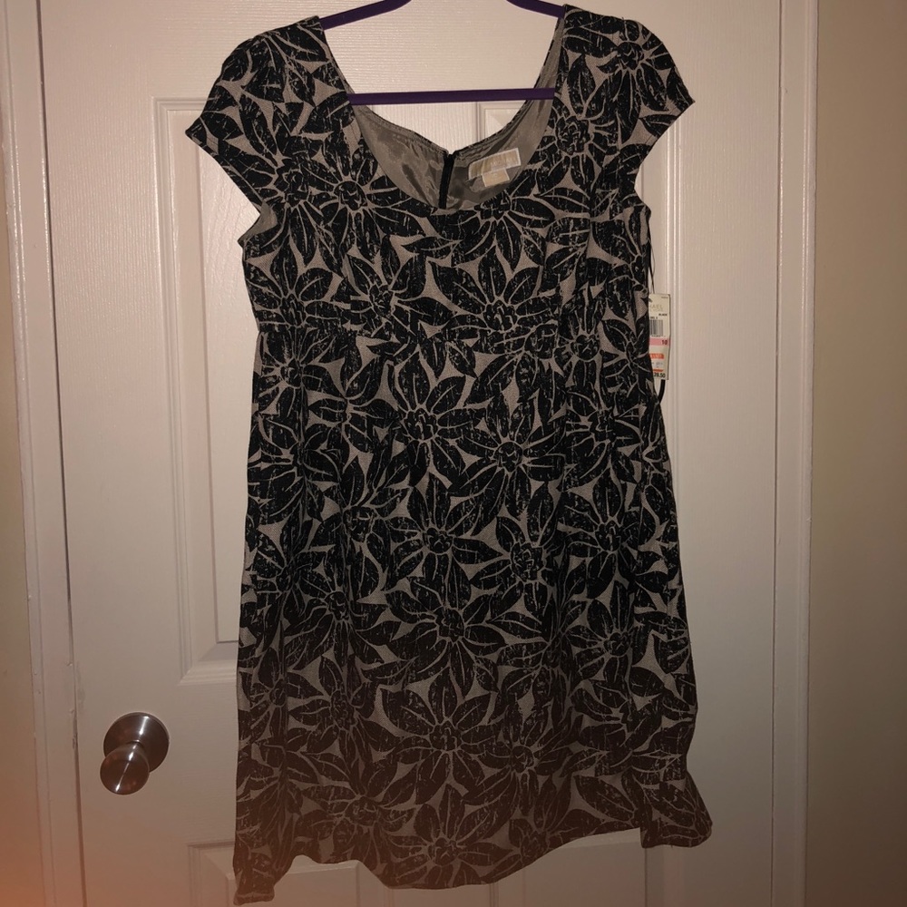 Business casual dress