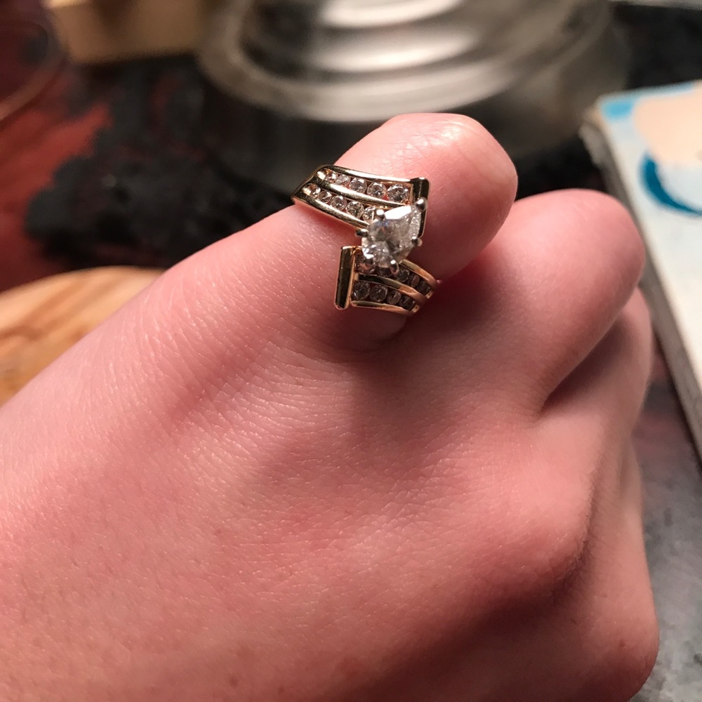 ENGAGEMENT RING