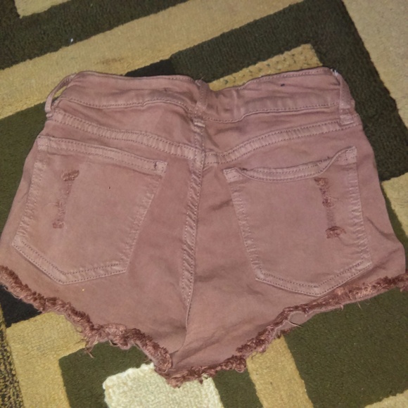 SHORTS - Picture 2 of 2