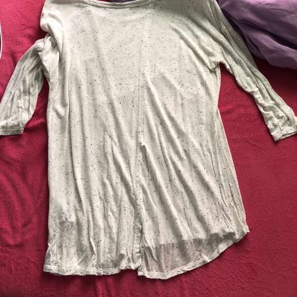 Loose Metaphor shirt in size XL used once - Picture 4 of 4