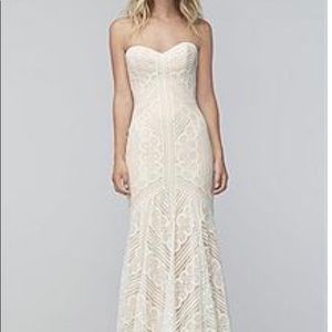 Wedding gown