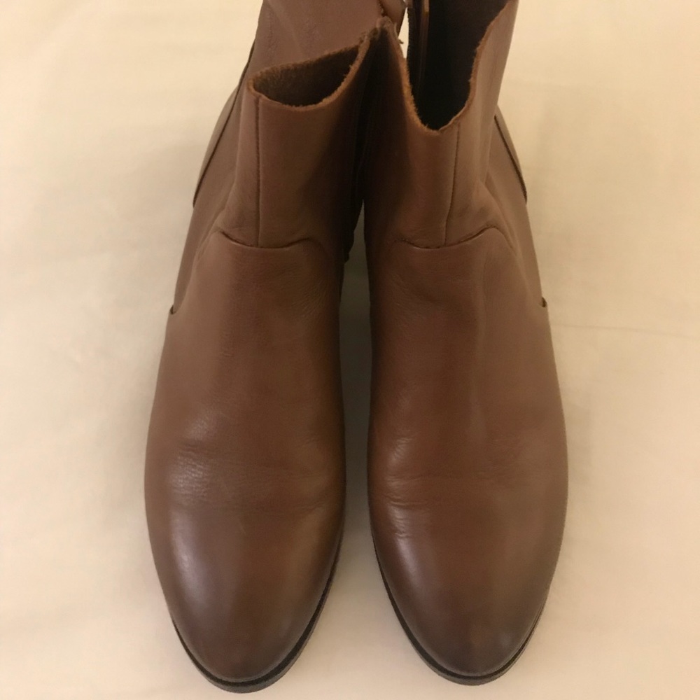 Aldo Brown boots. Women size 9
