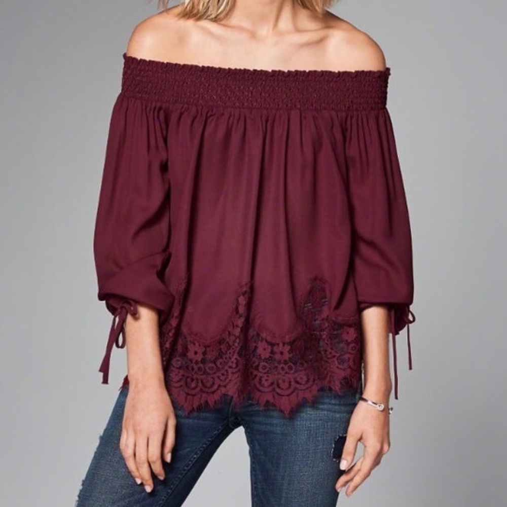 NWOT Abercrombie & Fitch off the shoulder top