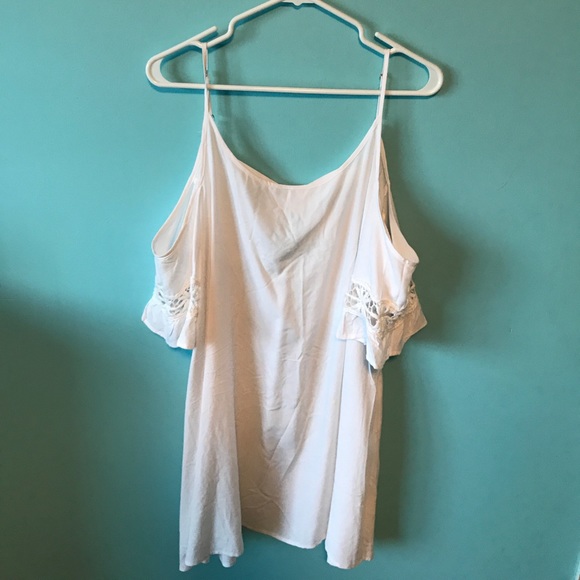 white flowy dress - Picture 1 of 2