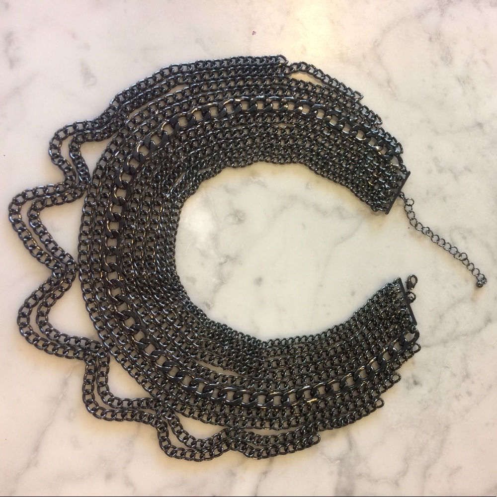 Chain Game Collar Necklace