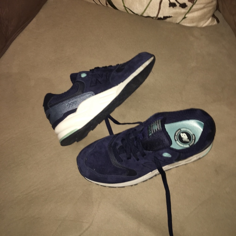 New balance size US10 new without