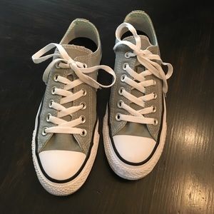 Chuck Taylor All-Star low tops, like new