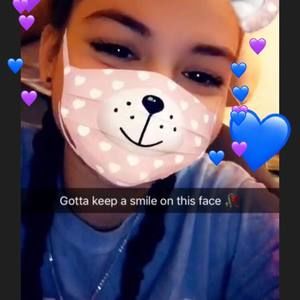 Meet your Posher, Eva