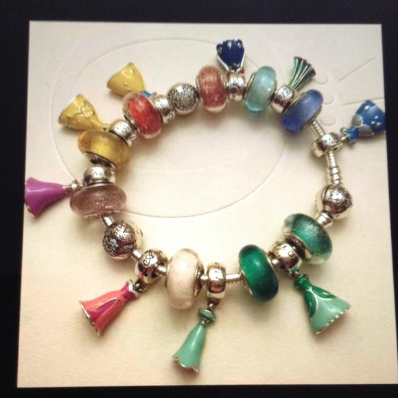 Disney Pandora Princess Bracelet & 18 Charms Set - Picture 5 of 6