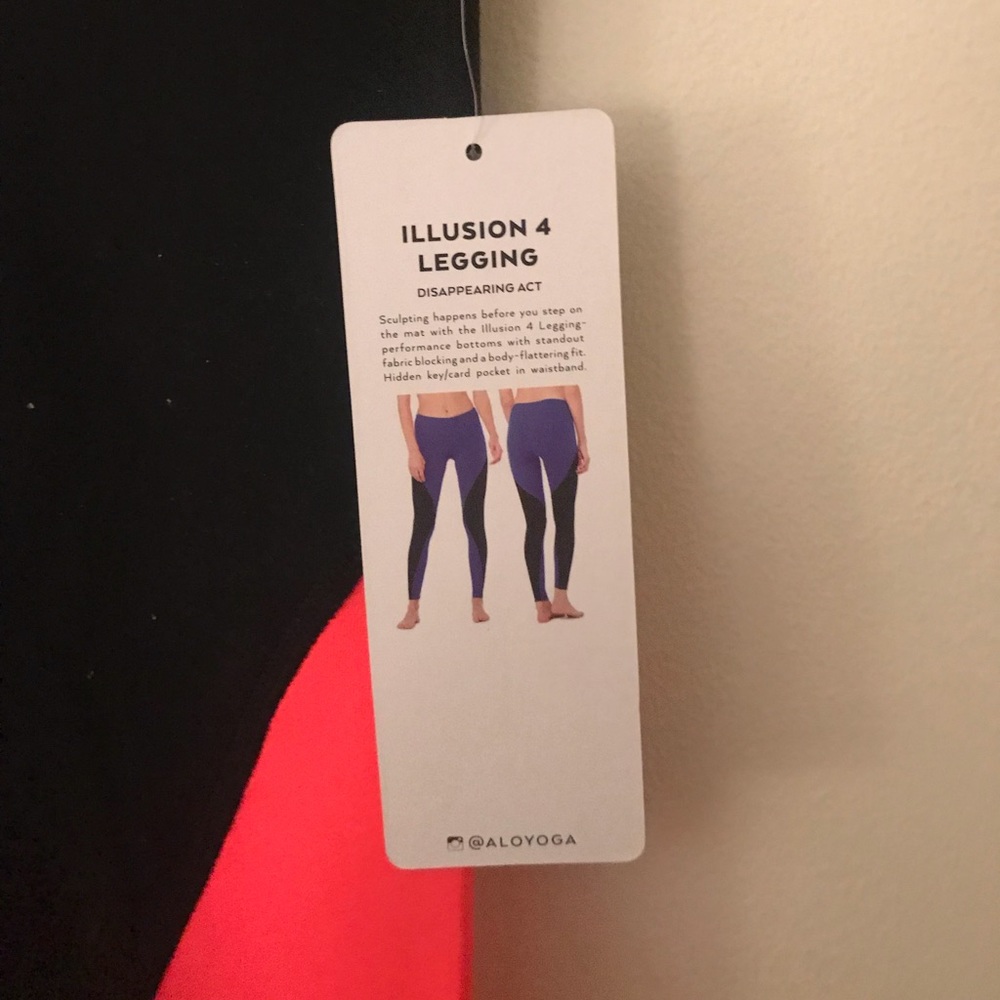 NWT Alo Yoga Illusion 4 Leggings - Picture 6 of 8