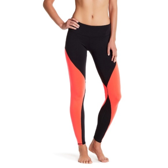 NWT Alo Yoga Illusion 4 Leggings - Picture 3 of 8